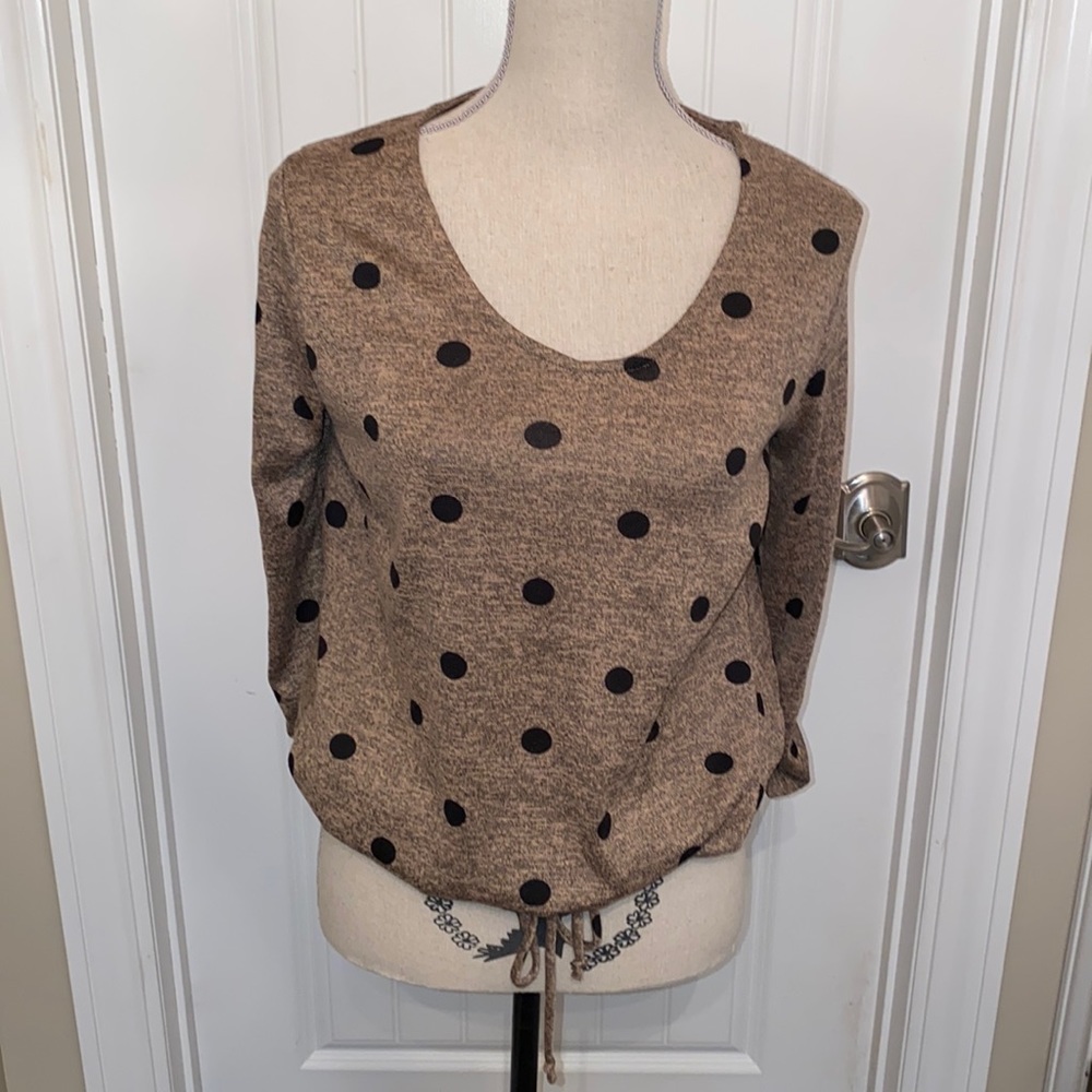 Scoop Neck Top with 3/4 sleeve Size Medium